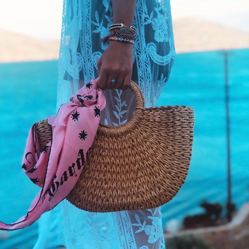 Round handle summer straw bag